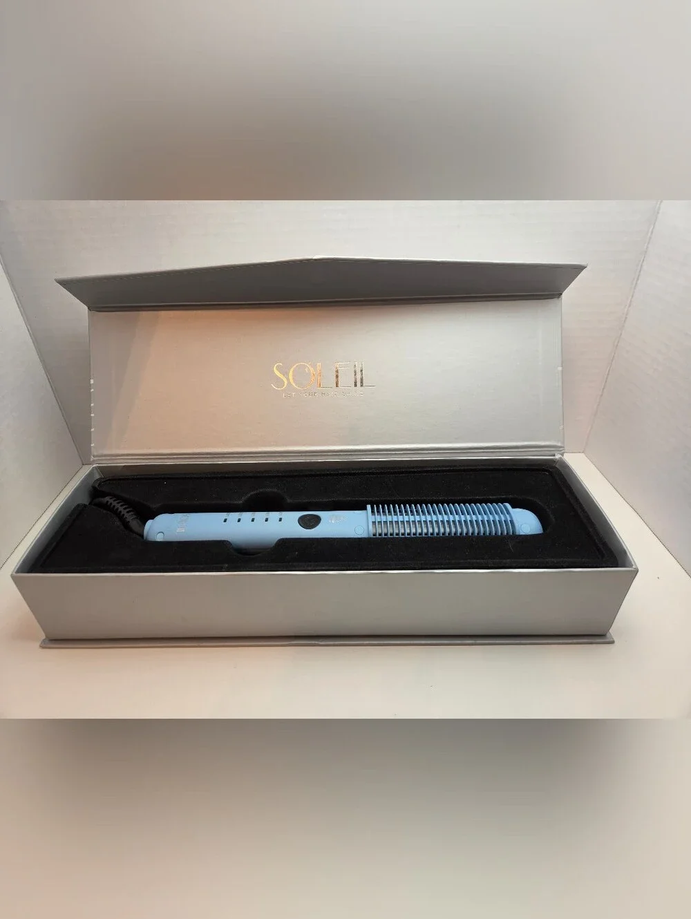 Soleil Premium Baby Blue Styling Comb – MSRP $375 – Like New